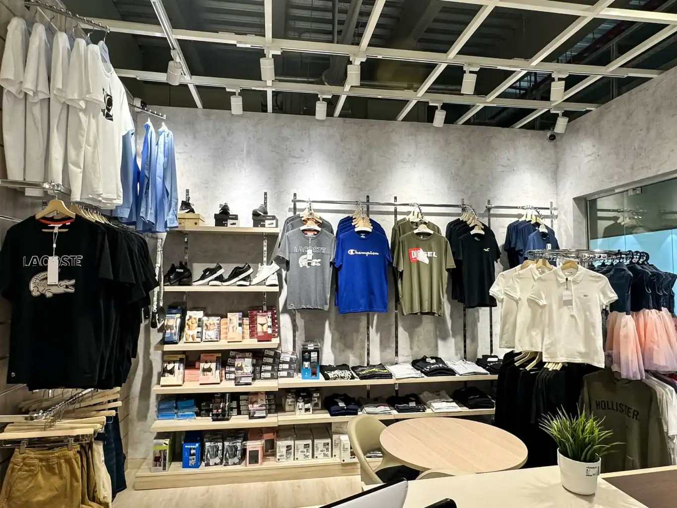 Store-2