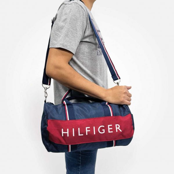 Tommy Hilfiger SMALL Duffle Bag (Kids)