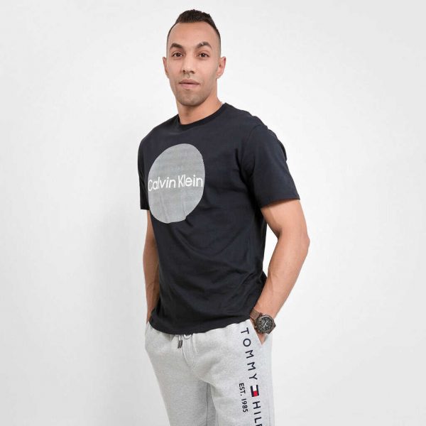 Calvin Klein Men T-shirt Graphic Design - Image 2
