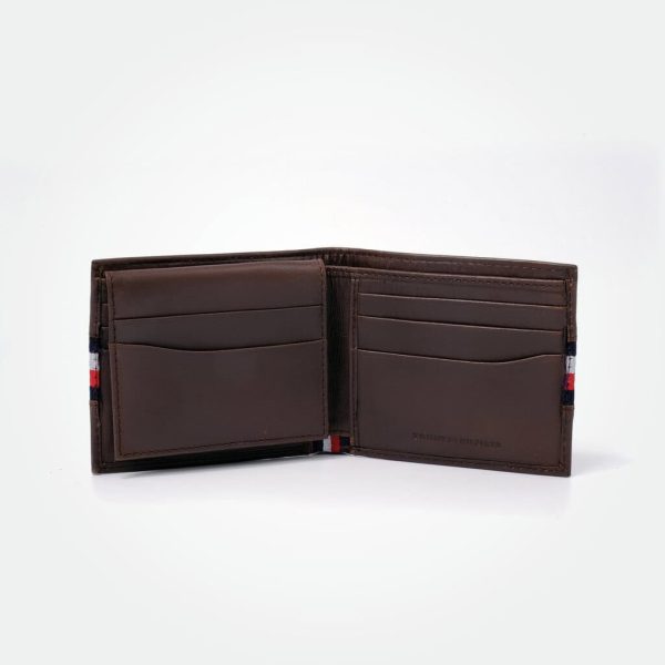 Tommy Hilfiger Men's Genuine Leather Wallet - Image 5
