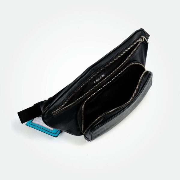 Calvin Klein Women's Small Shoulder Bag - Image 4