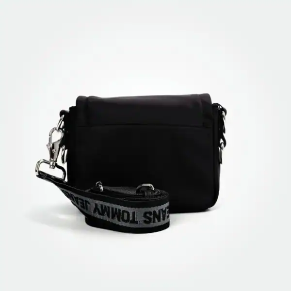 TOMMY JEANS LOGO CAMERA STYLE BAG - Image 3