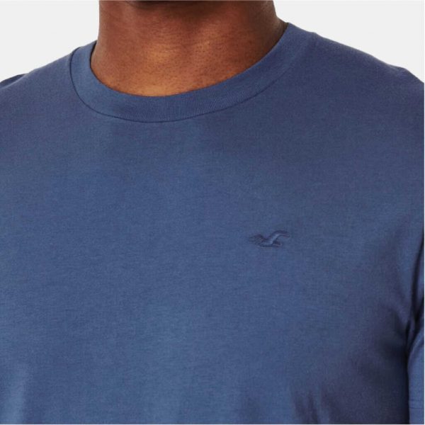 Hollister Men's Small Logo T-shirt