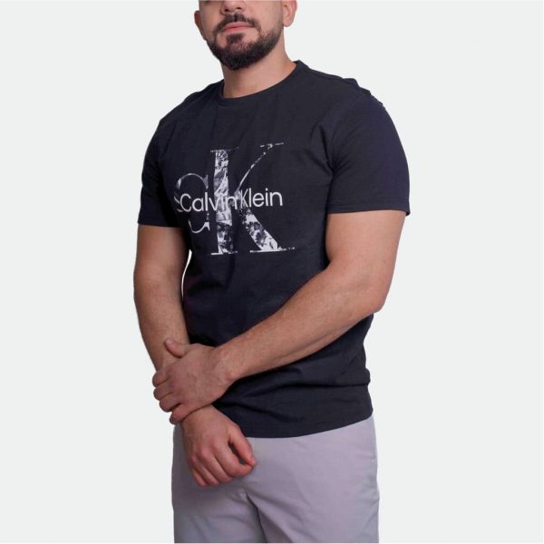 Calvin Klein Men Graphic Print T-Shirt - Image 2
