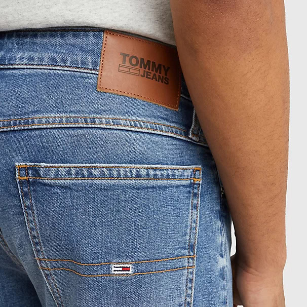 TOMMY JEANS MENS DENIM SHORT 3 TOMMY JEANS MENS DENIM SHORT - Image 3